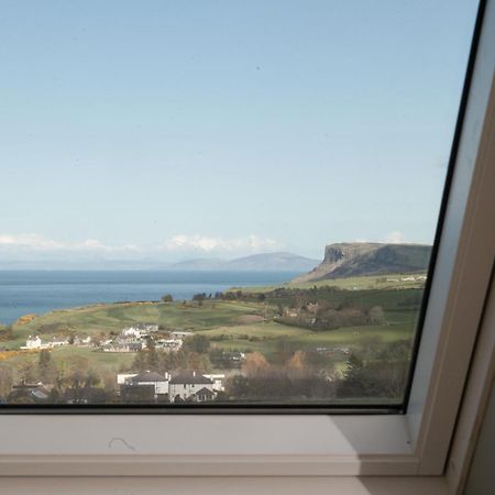 The Salthouse Hotel Ballycastle Dış mekan fotoğraf