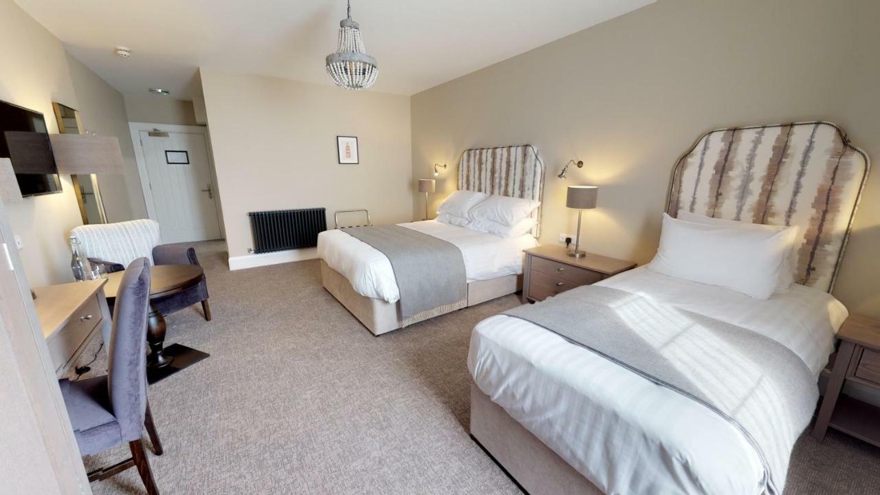 The Salthouse Hotel Ballycastle Dış mekan fotoğraf